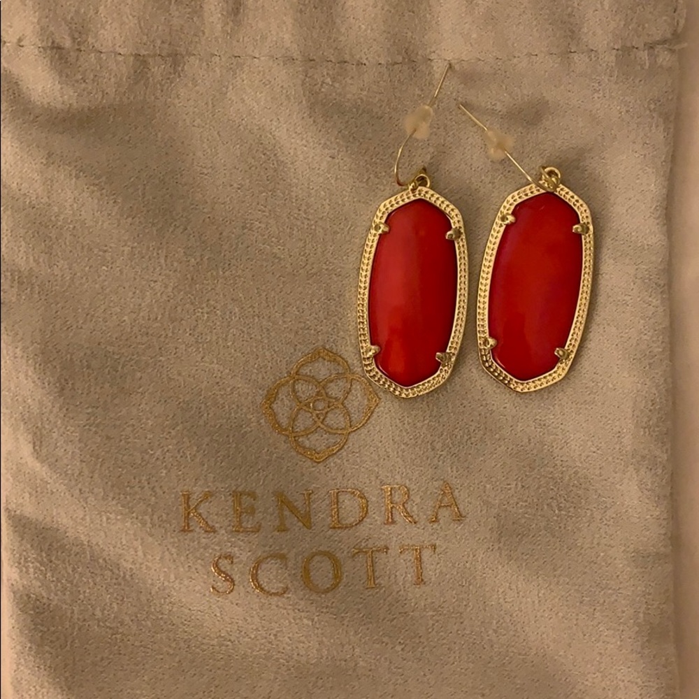 Kendra Scott Elle Earrings